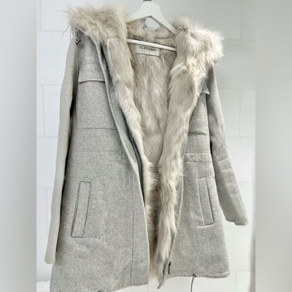 100% fur coat jacket, super warm and beautiful gery color - Picture 2 of 5